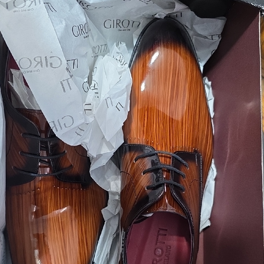 Girotti Italian Brown Leather Oxford Shoes with Classic Elegance